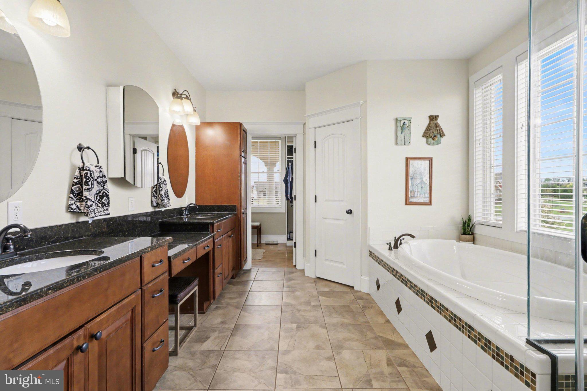 LINDENWOOD - Residential