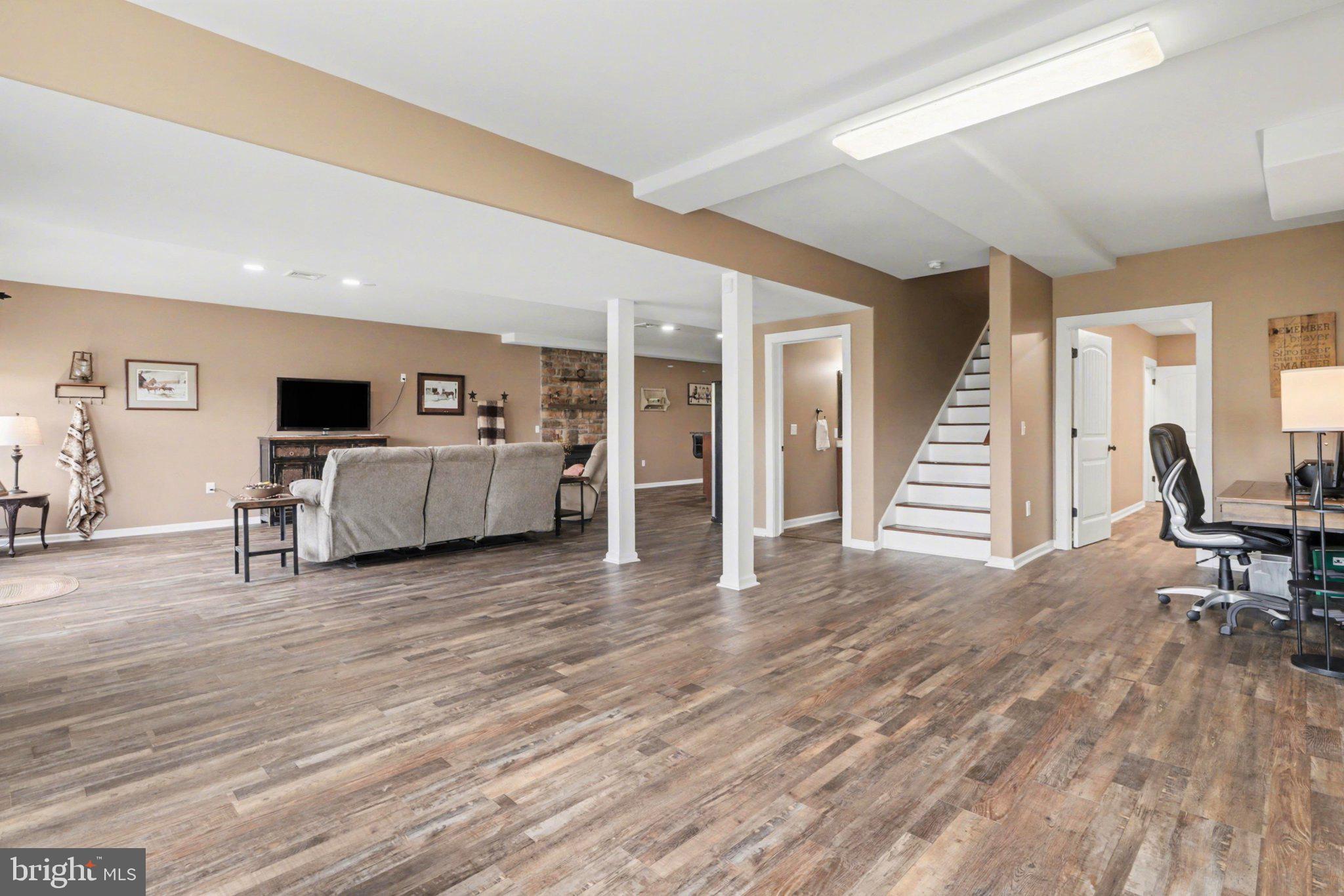LINDENWOOD - Residential