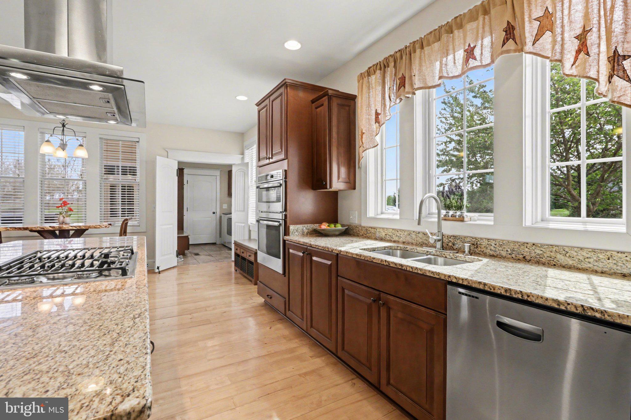 LINDENWOOD - Residential