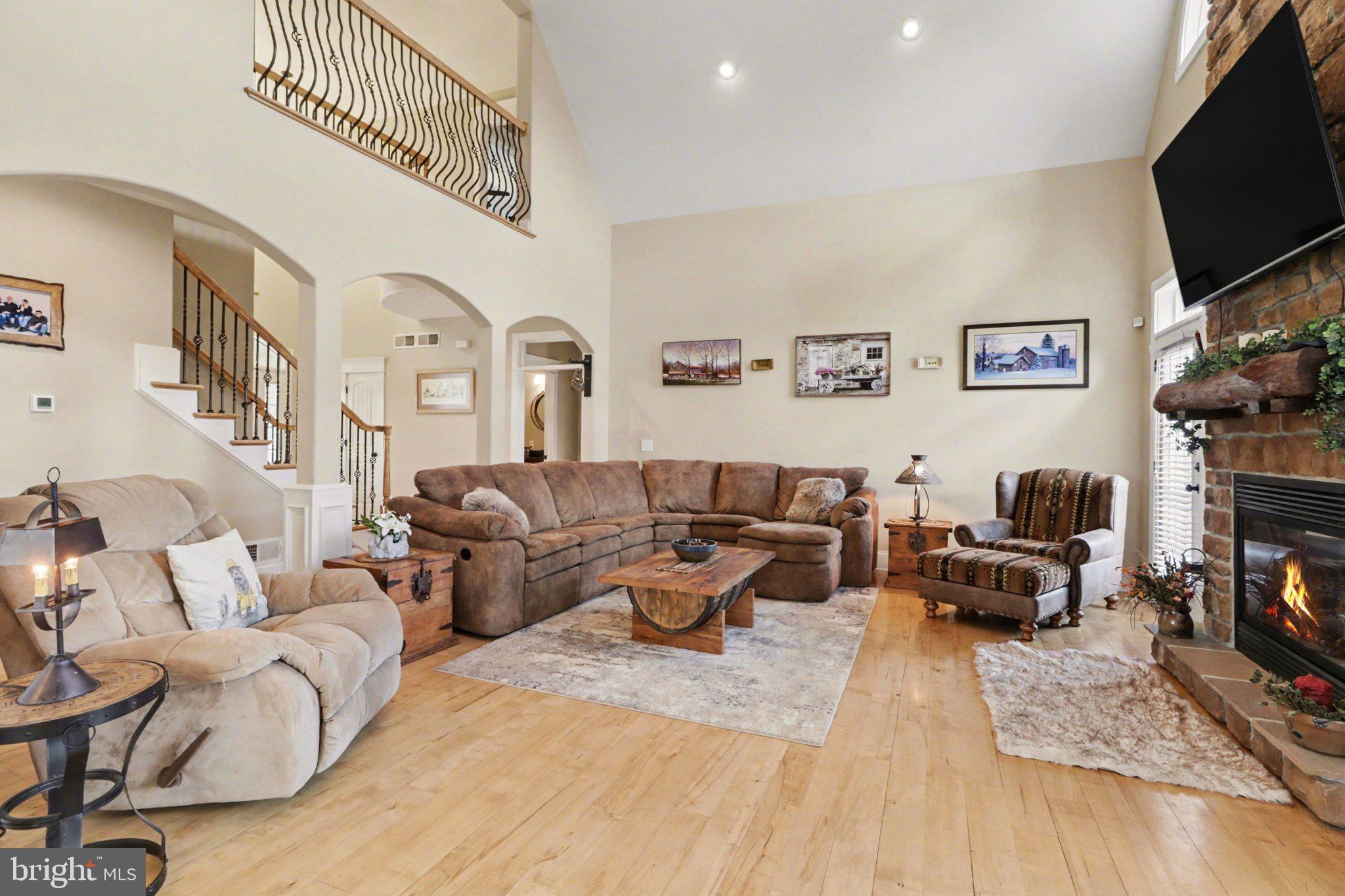 LINDENWOOD - Residential
