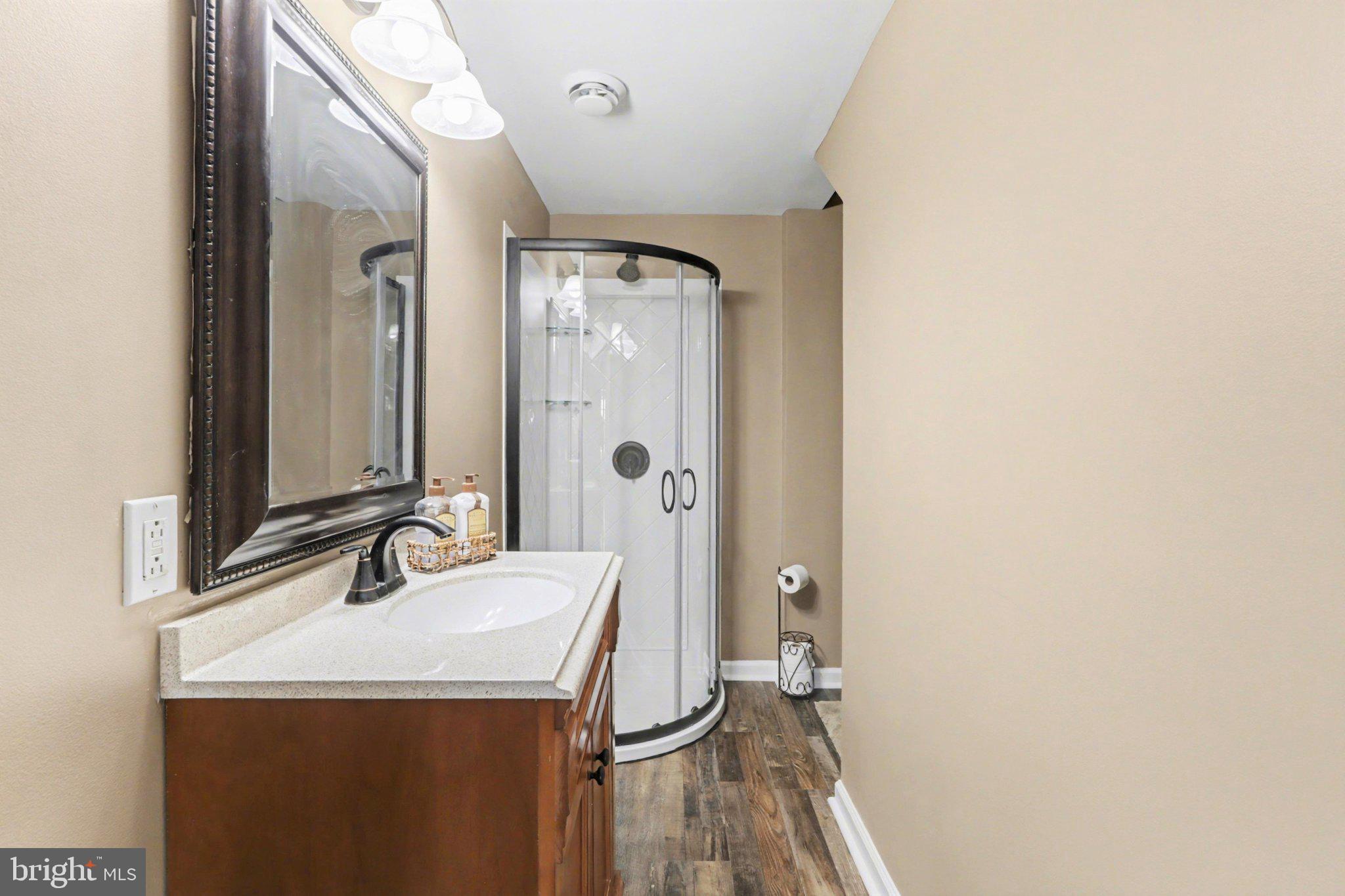 LINDENWOOD - Residential