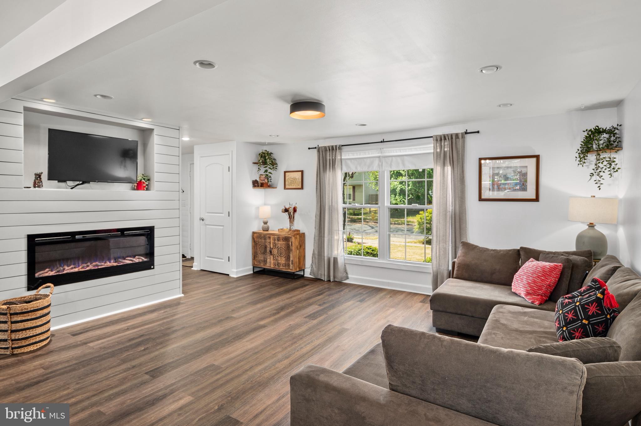 WEXFORD - Residential Lease