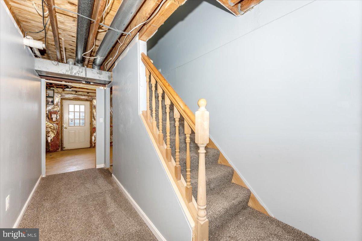 ROBIN MEADOWS - Residential