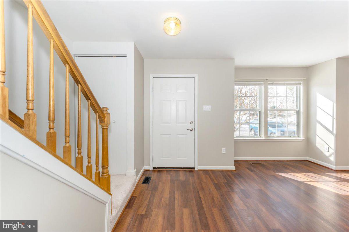 ROBIN MEADOWS - Residential