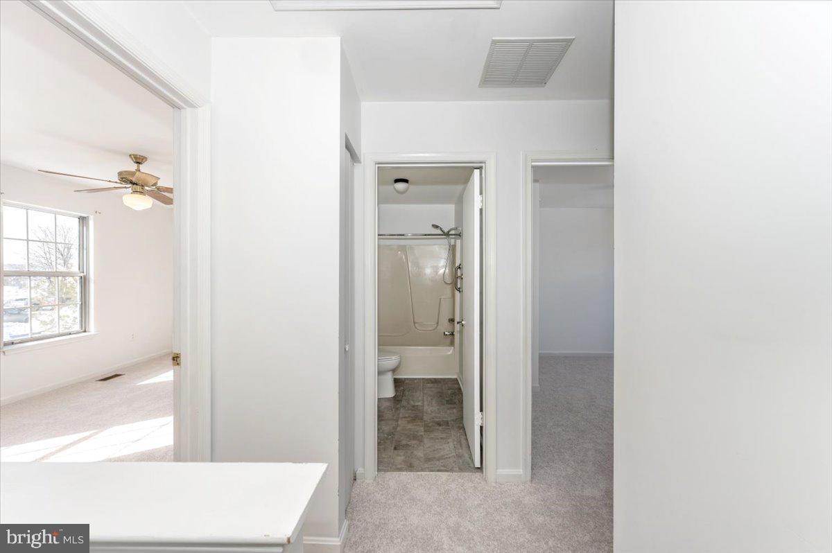 ROBIN MEADOWS - Residential