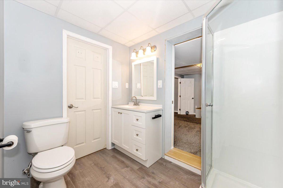 ROBIN MEADOWS - Residential