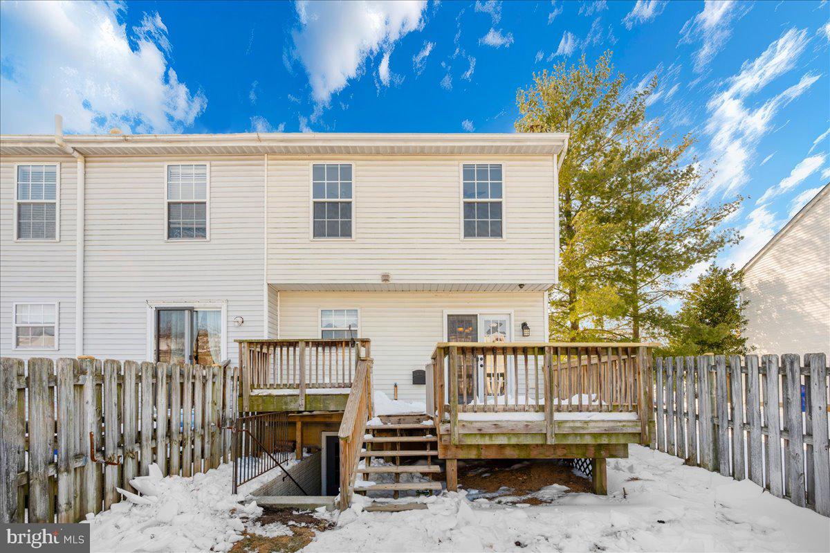 ROBIN MEADOWS - Residential