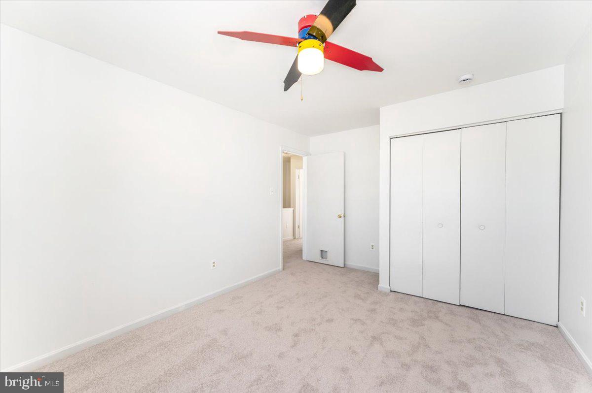 ROBIN MEADOWS - Residential