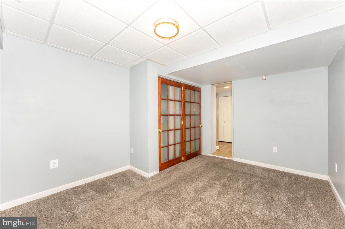 ROBIN MEADOWS - Residential