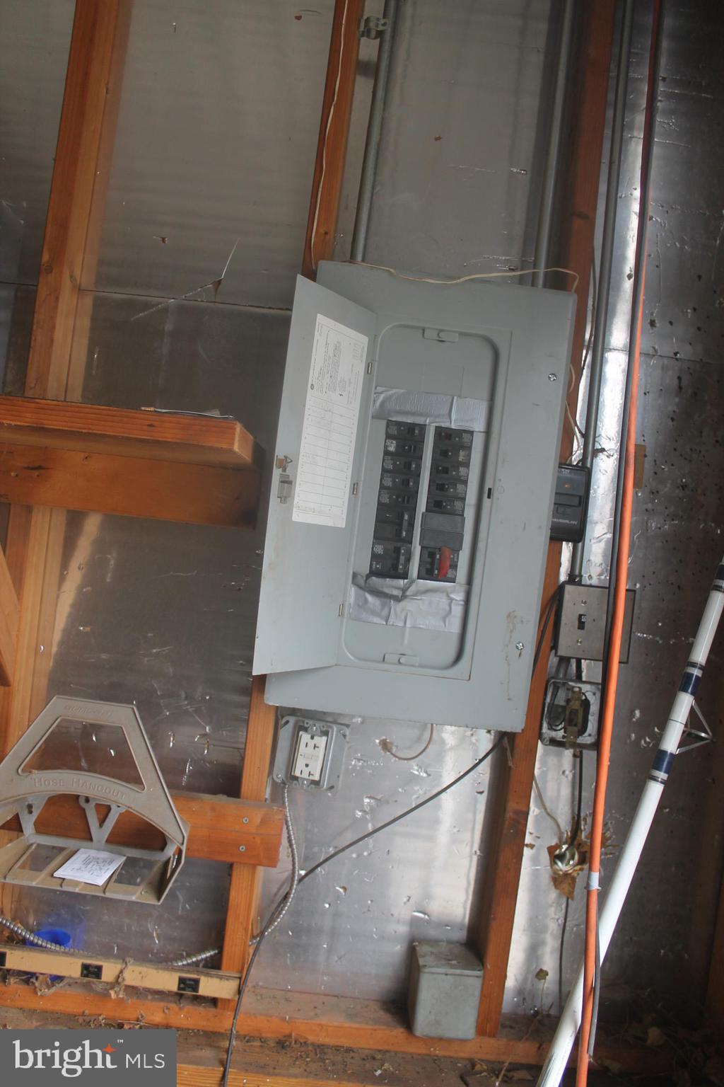 TANGLEWOOD - Residential