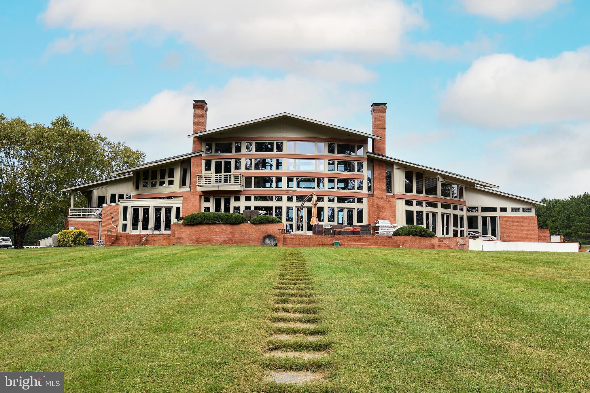 KINTORE LAKE - Residential
