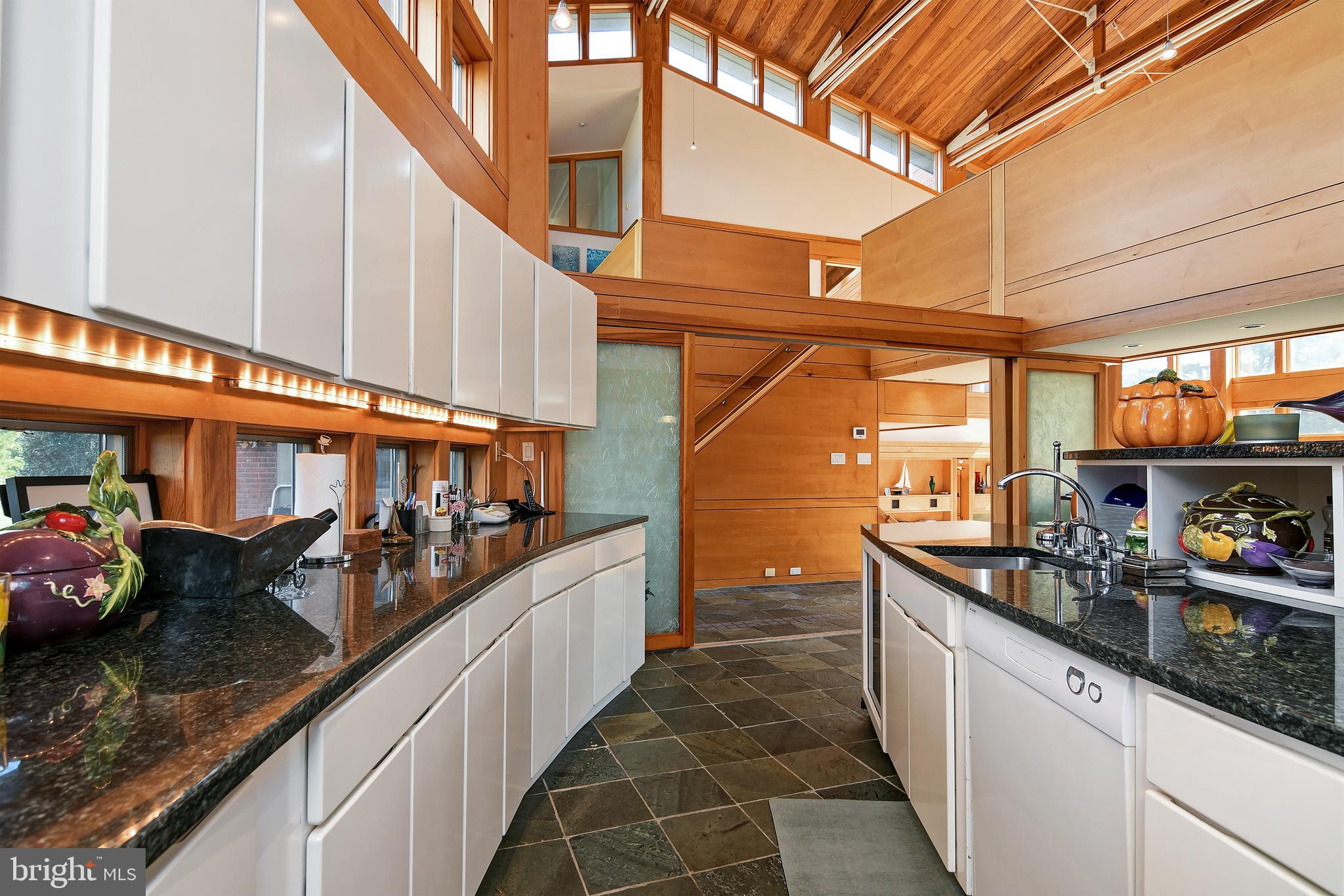 KINTORE LAKE - Residential