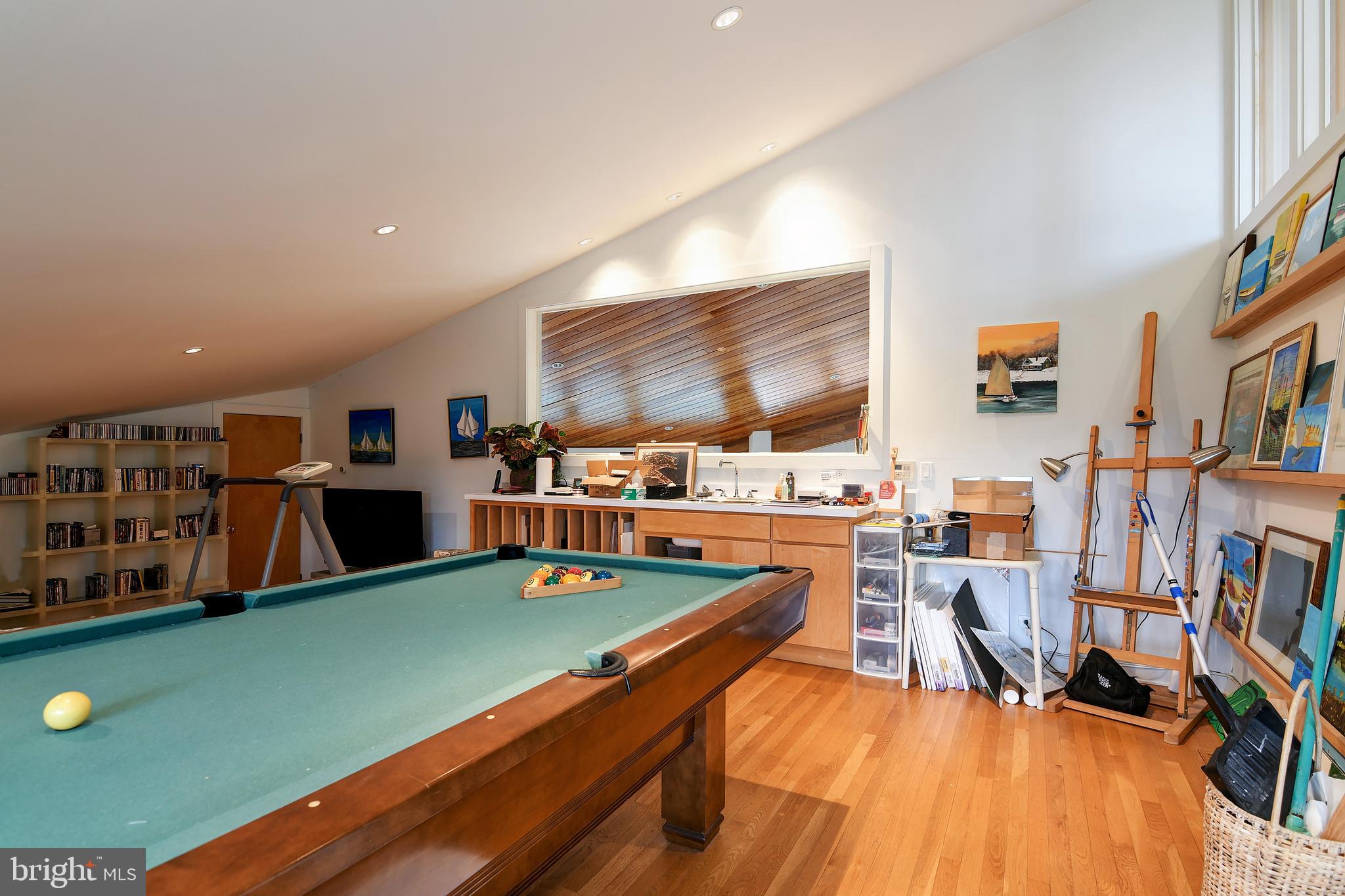 KINTORE LAKE - Residential