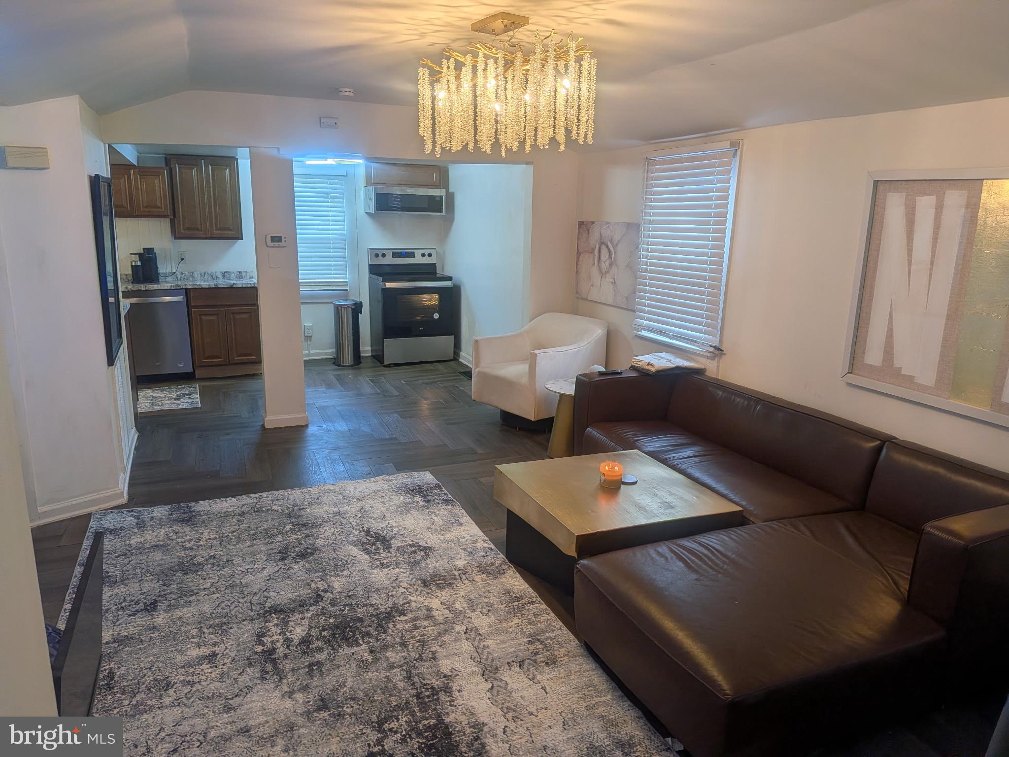 HAGERSTOWN - Residential