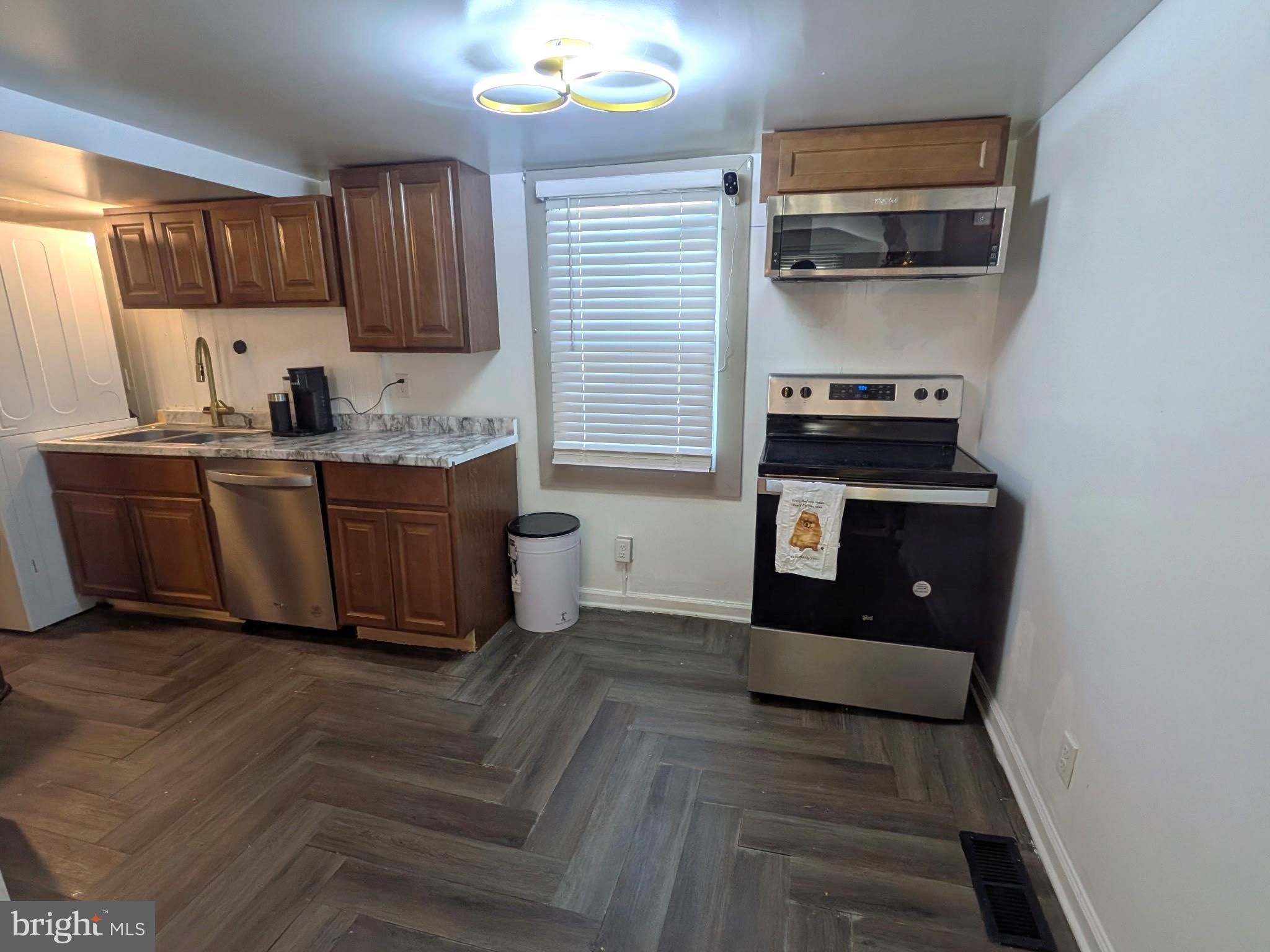 HAGERSTOWN - Residential