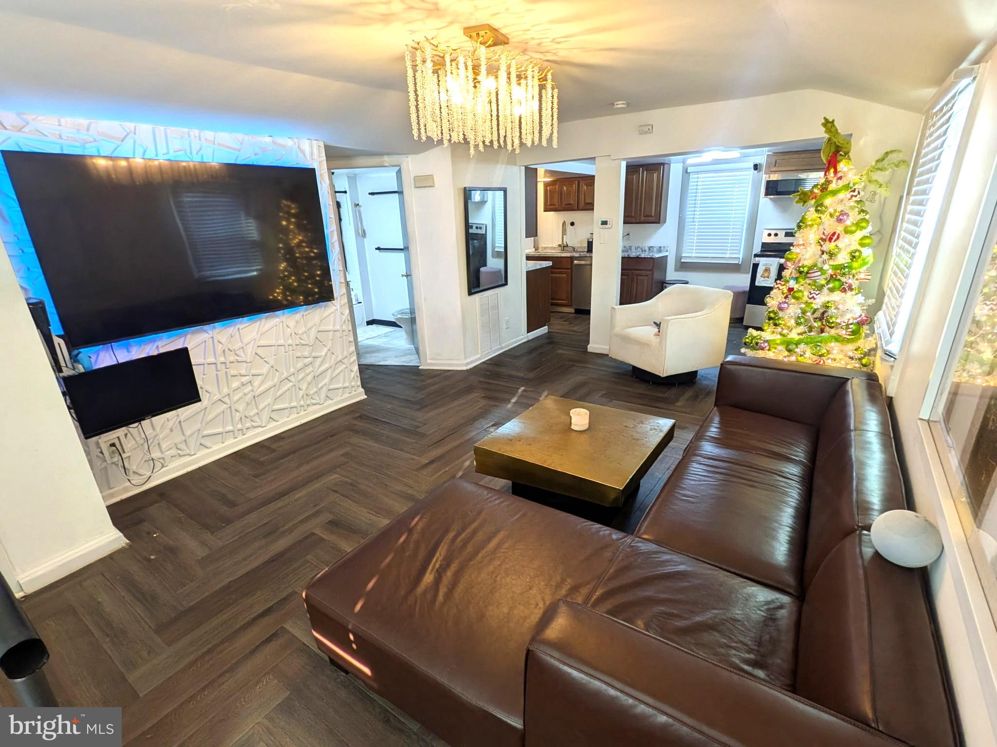 HAGERSTOWN - Residential