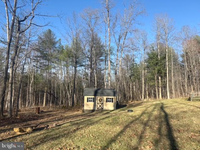 10137 LAKE CREST PLACE