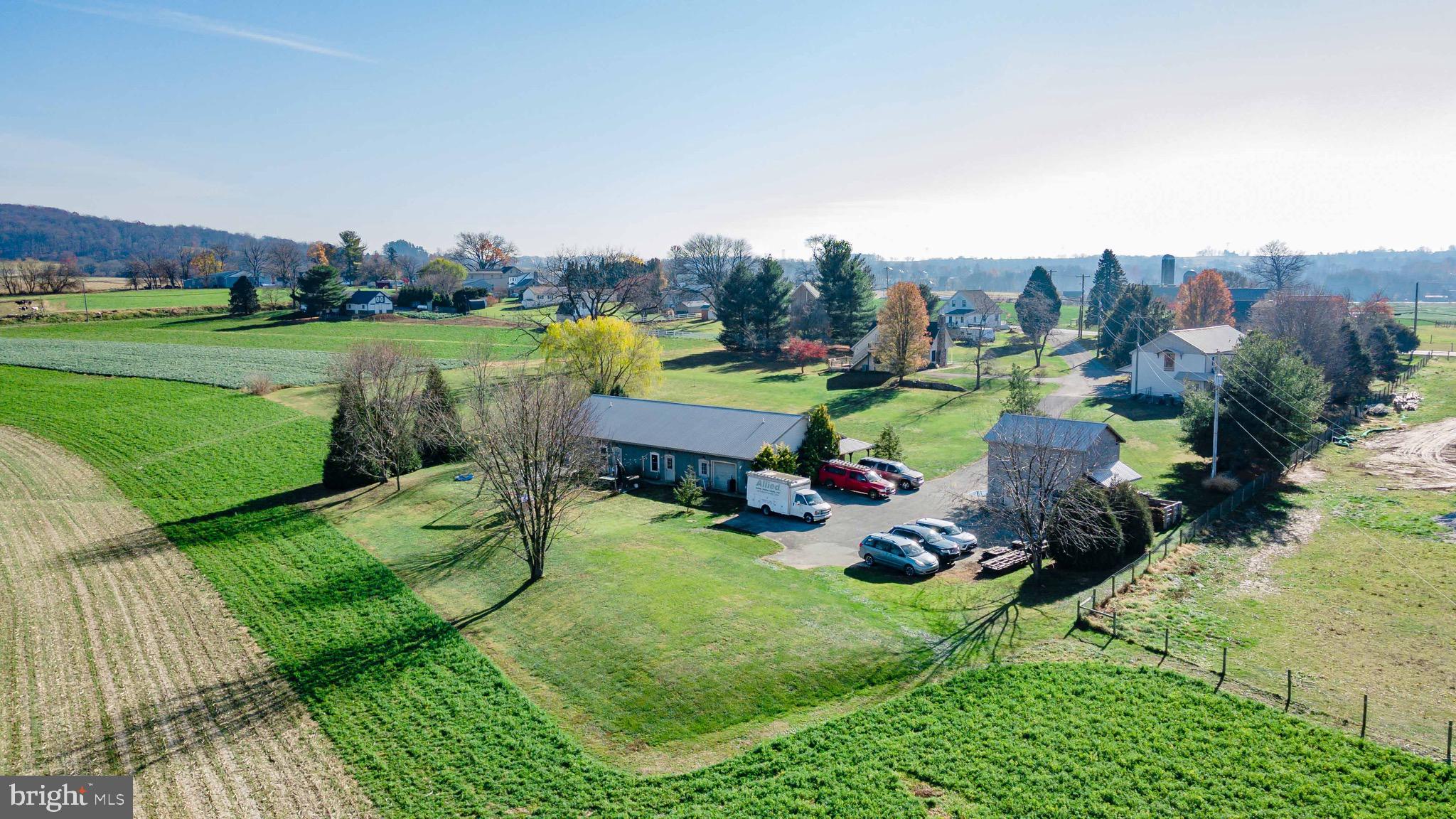 335 CAMARGO ROAD