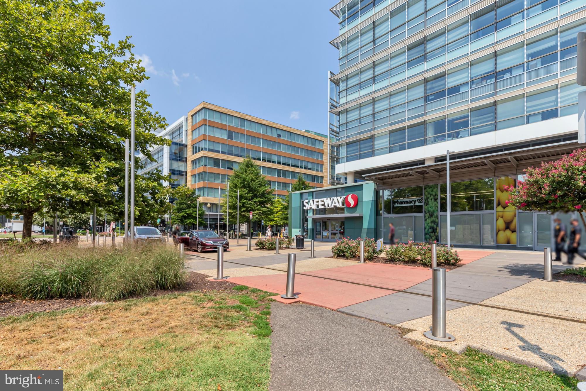 1250 4TH STREET SW L-15