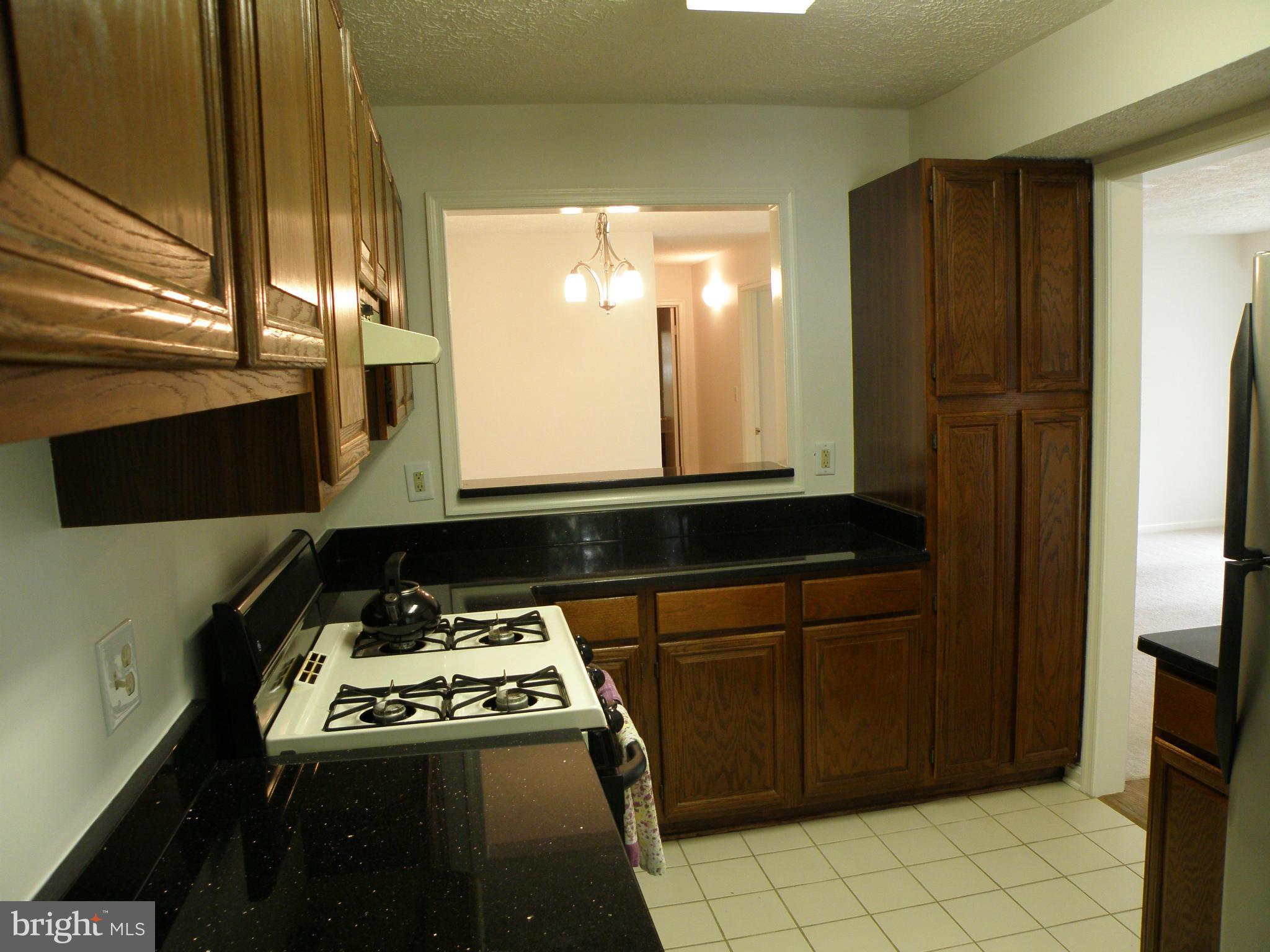 VININGS CONDO - Residential