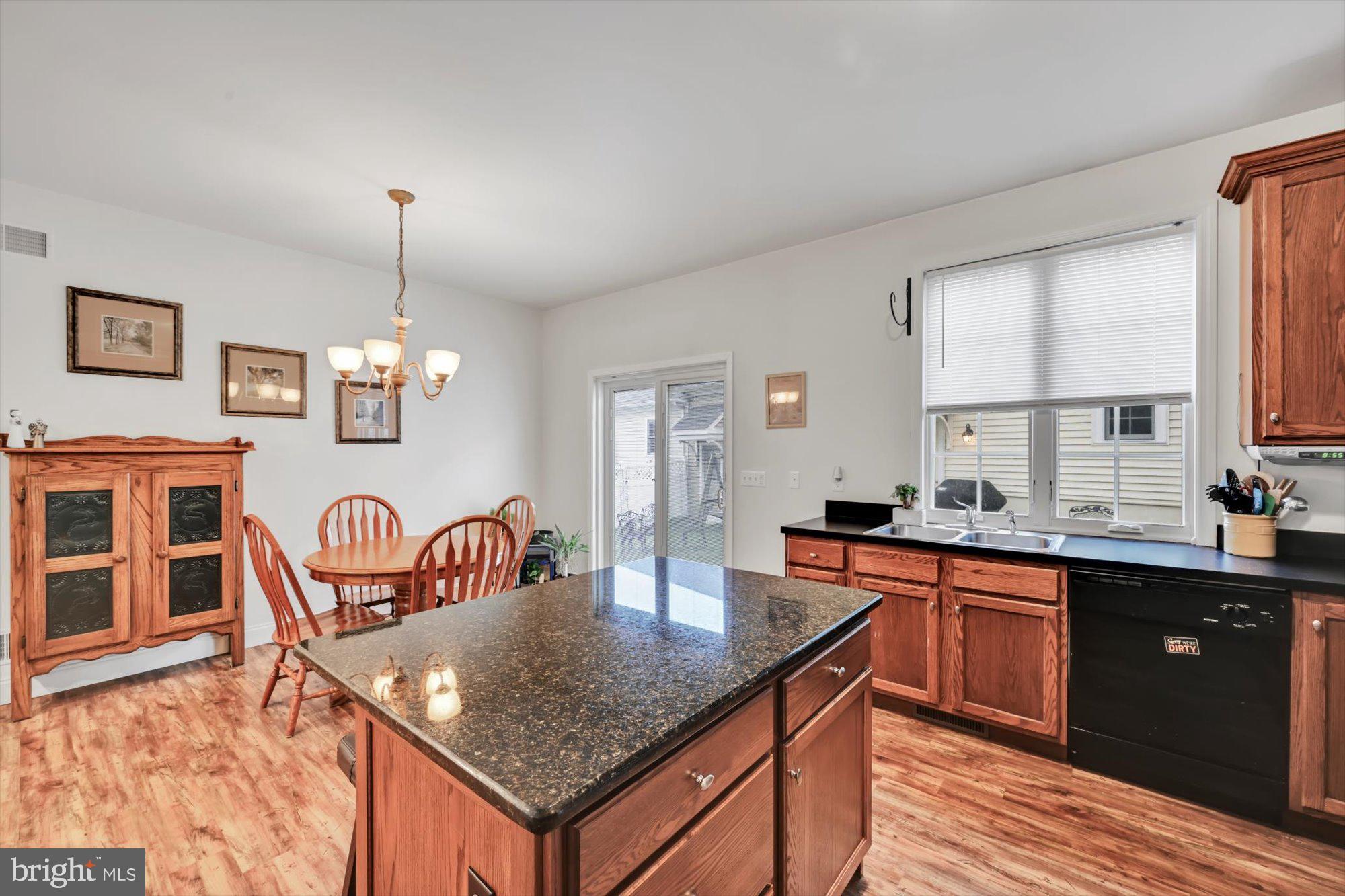 FLORIN HILL - Residential