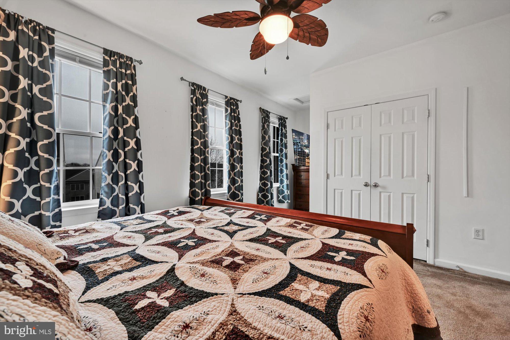 FLORIN HILL - Residential