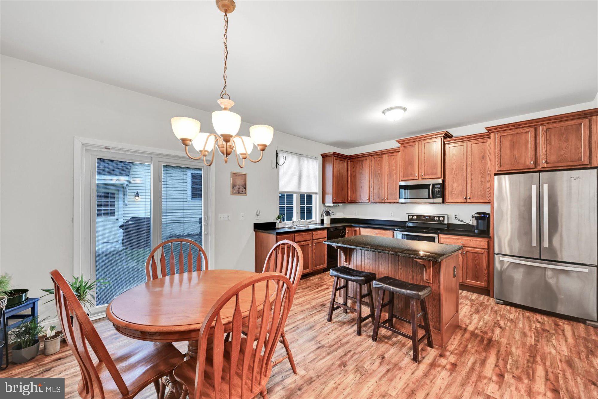 FLORIN HILL - Residential