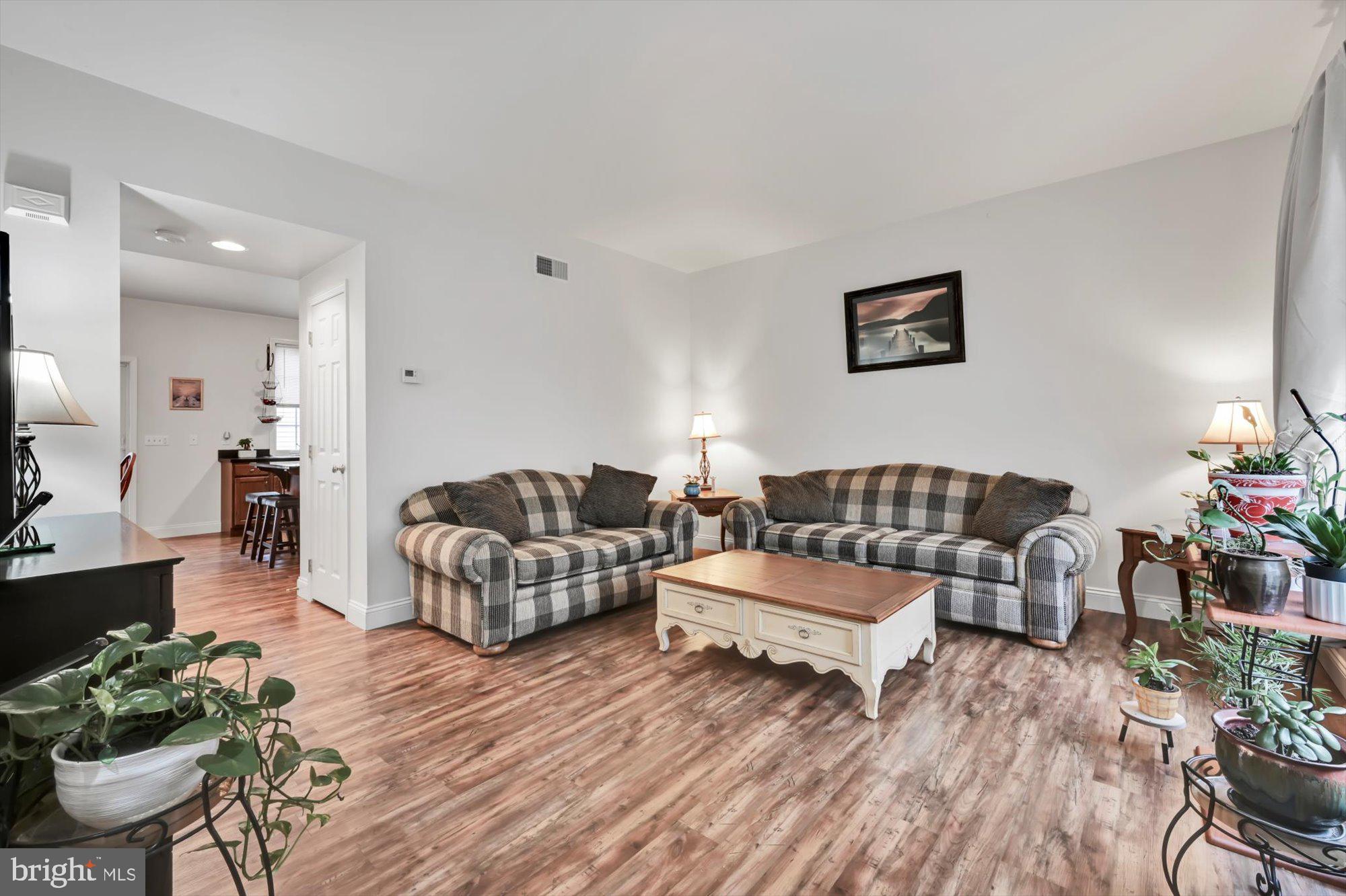 FLORIN HILL - Residential