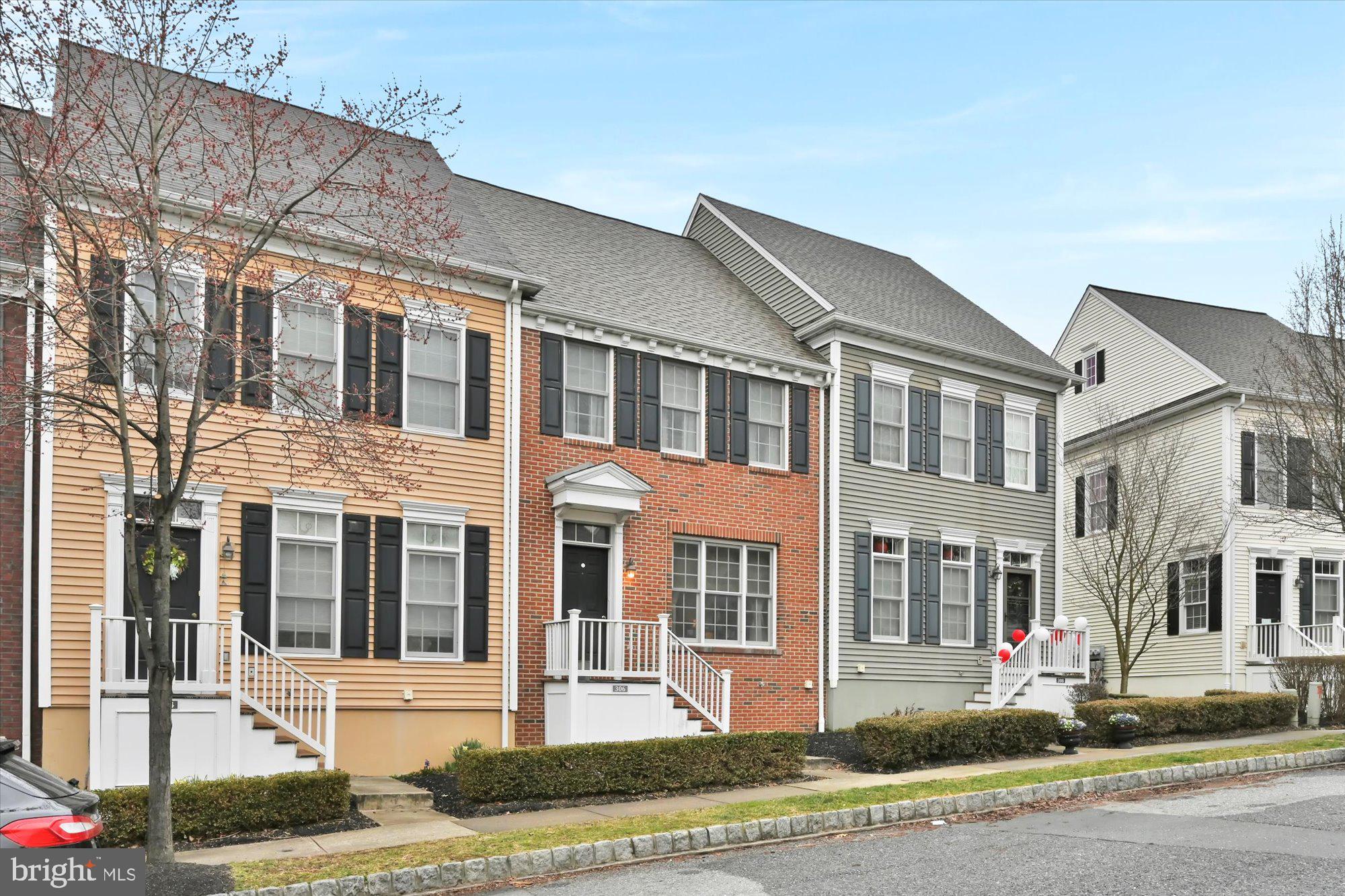 FLORIN HILL - Residential