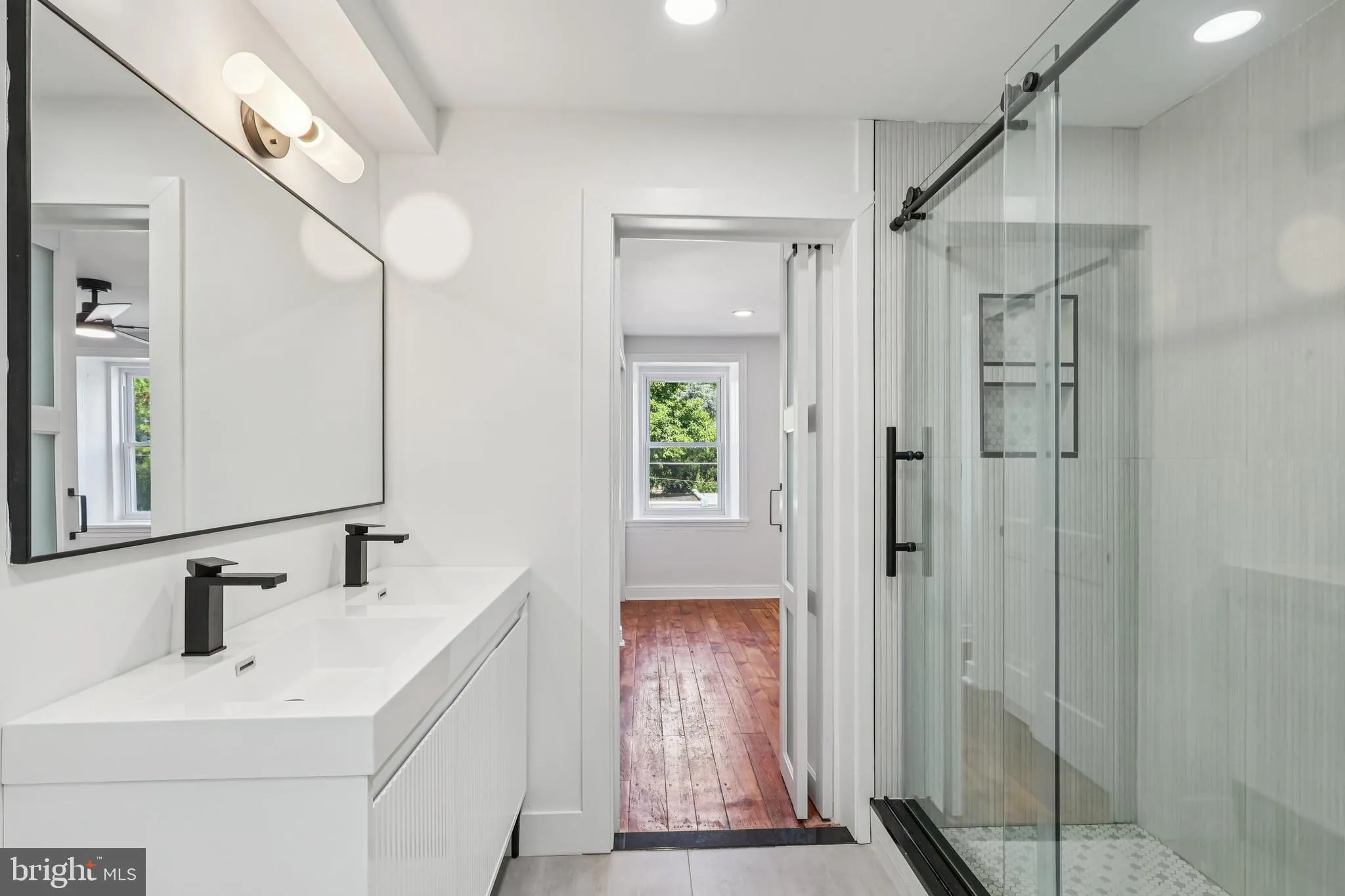 Philadelphia, Pennsylvania 19119, United States, 3 Bedrooms Bedrooms, ,2 BathroomsBathrooms,Residential,Active,160833