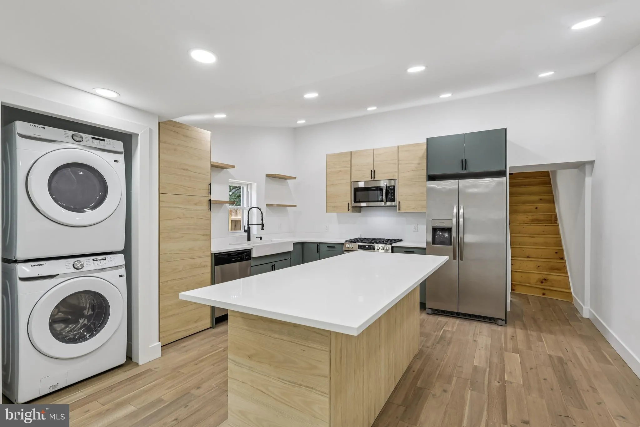 Philadelphia, Pennsylvania 19119, United States, 3 Bedrooms Bedrooms, ,2 BathroomsBathrooms,Residential,Active,160833