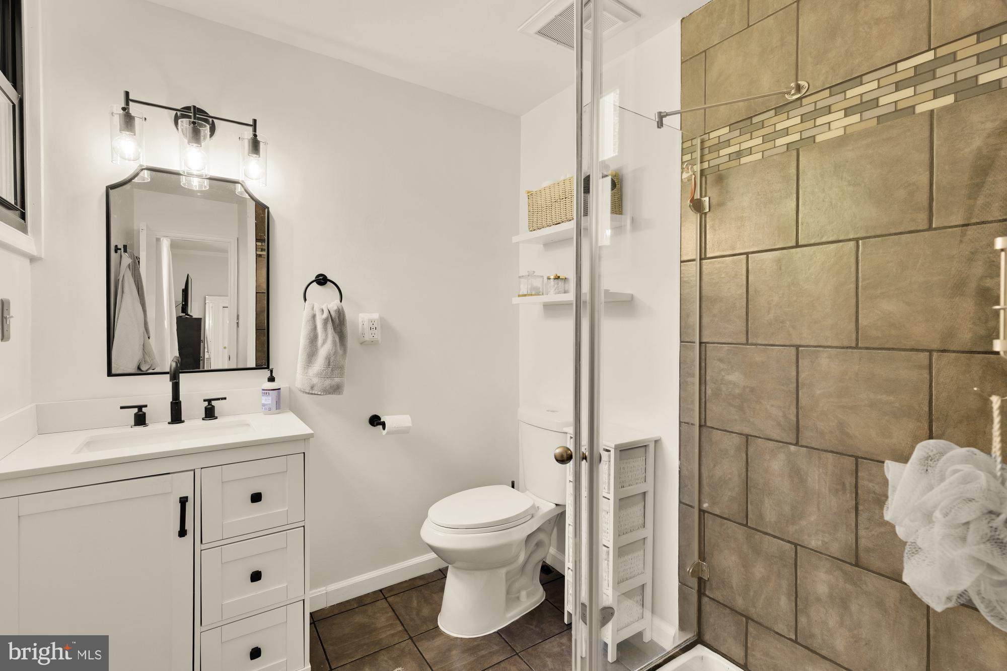 RESTON - Residential