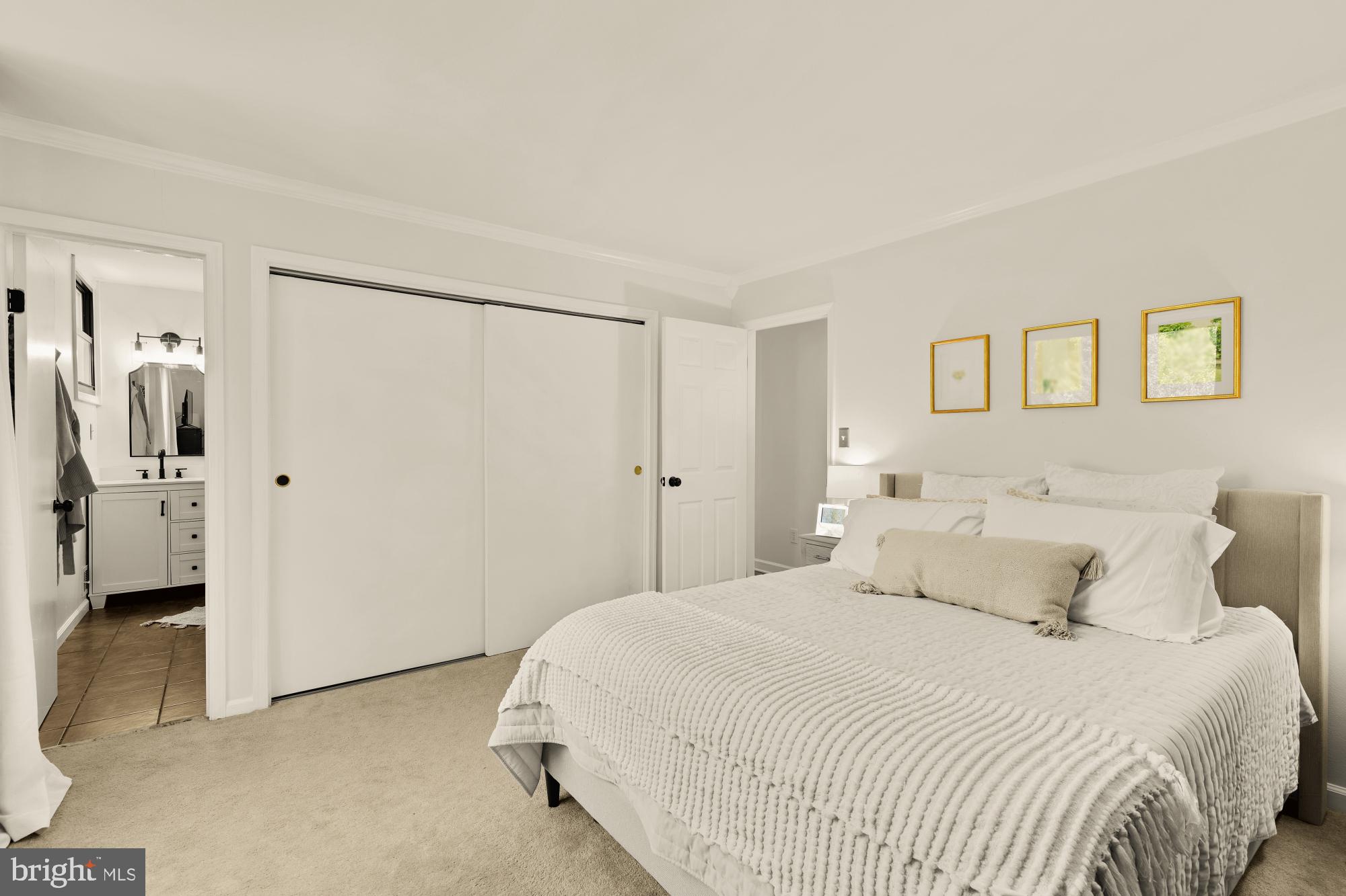 RESTON - Residential
