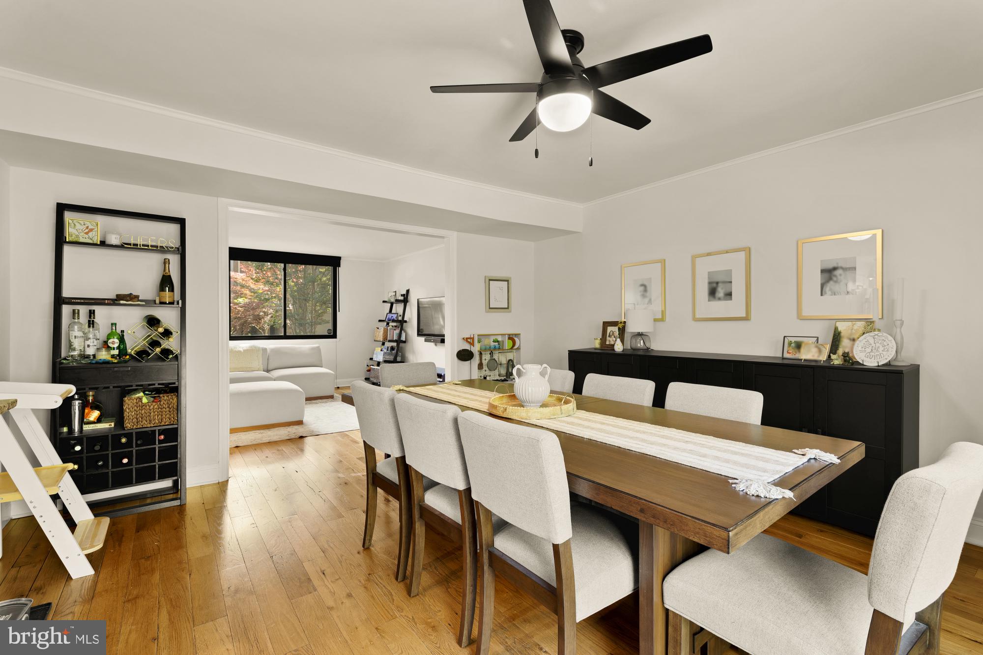 RESTON - Residential