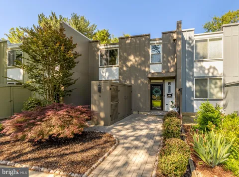 11170 Forest Edge Drive, Reston, VA 20190 - MLS#: VAFX2309884