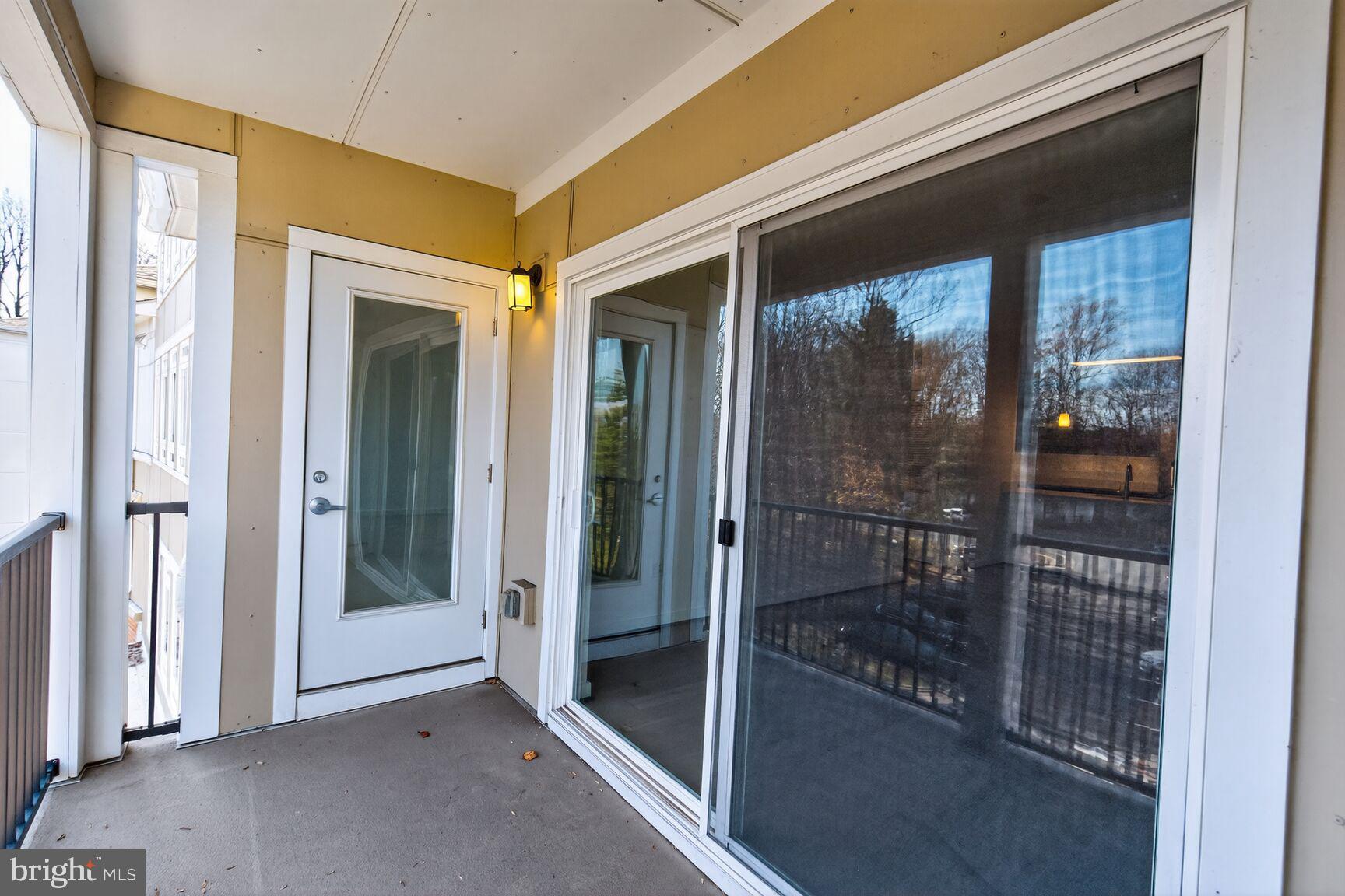 THE ENCLAVE - Residential