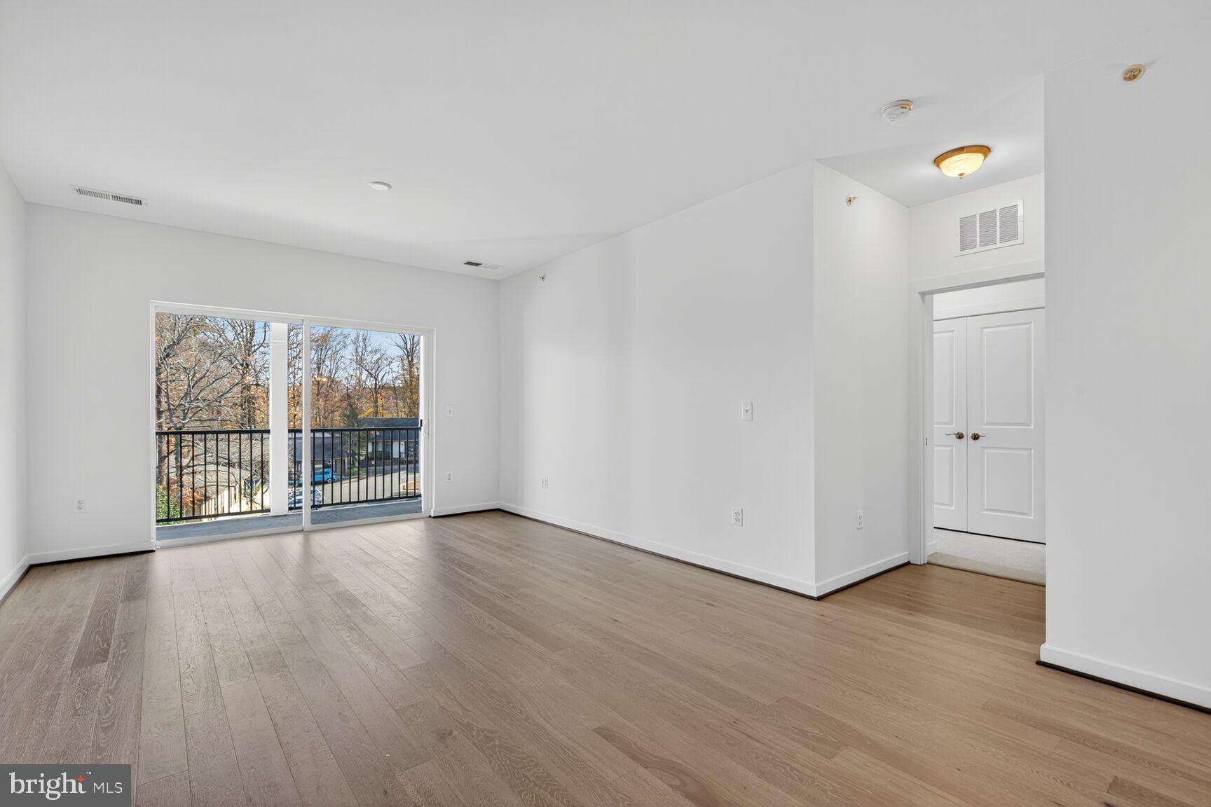 THE ENCLAVE - Residential