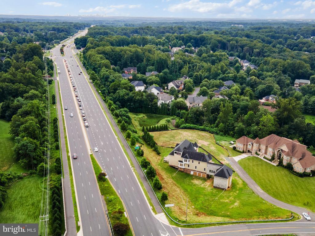 11703 SUGARLAND ROAD