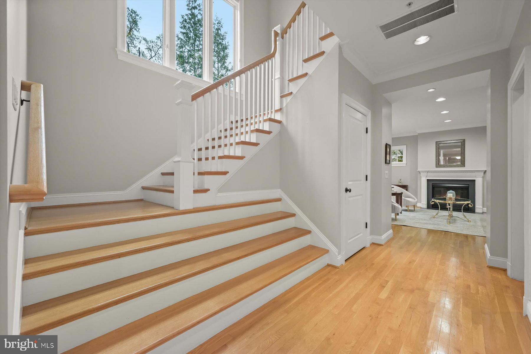 GLEN MAR PARK - Residential