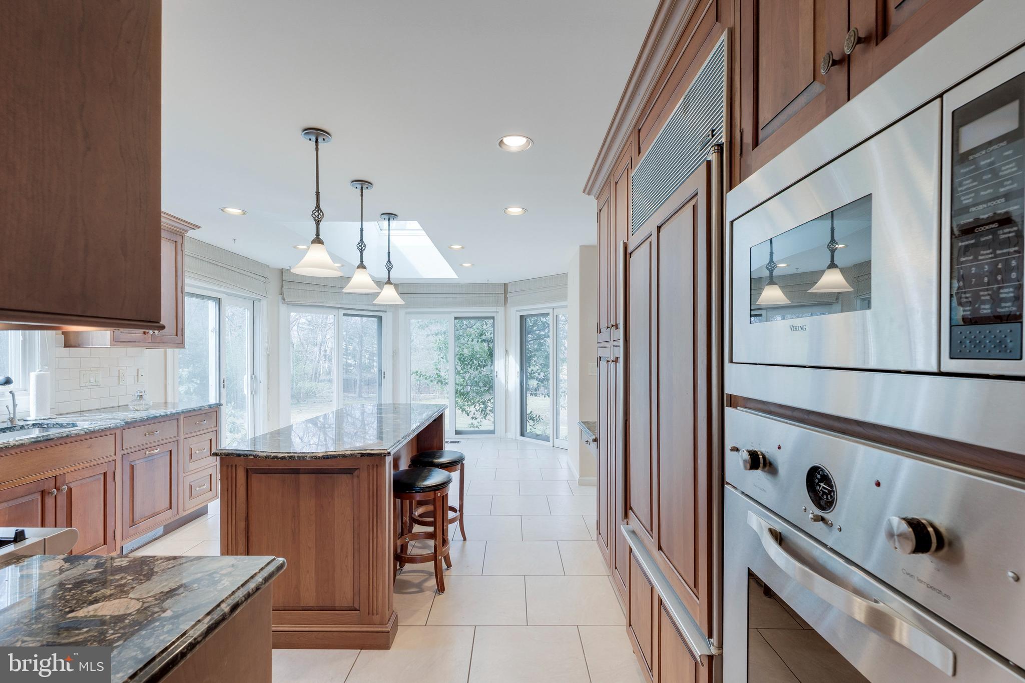 POTOMAC VILLAGE - Residential