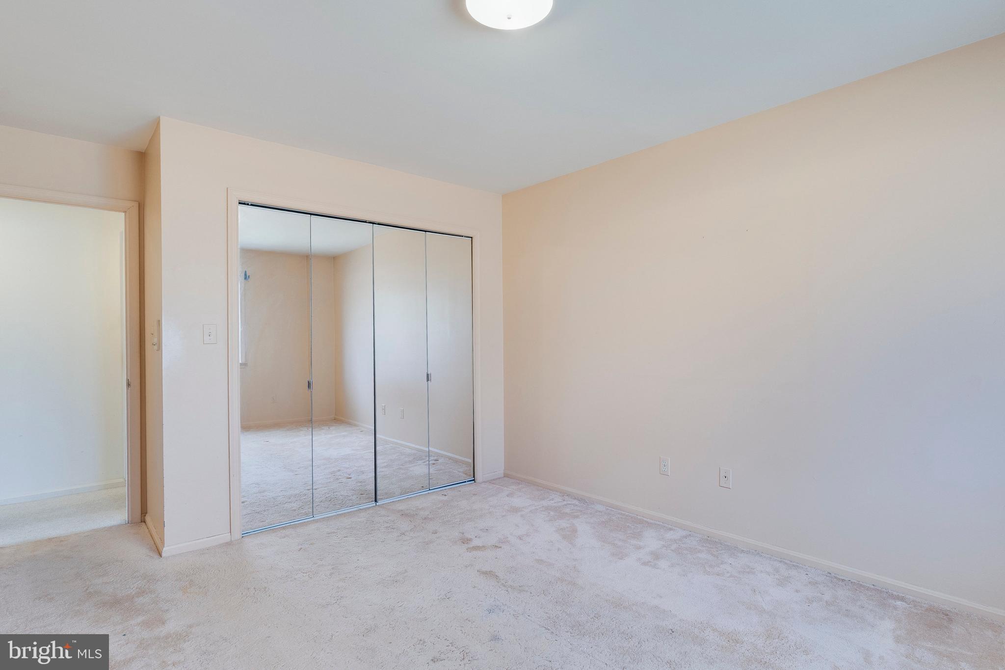 POTOMAC VILLAGE - Residential