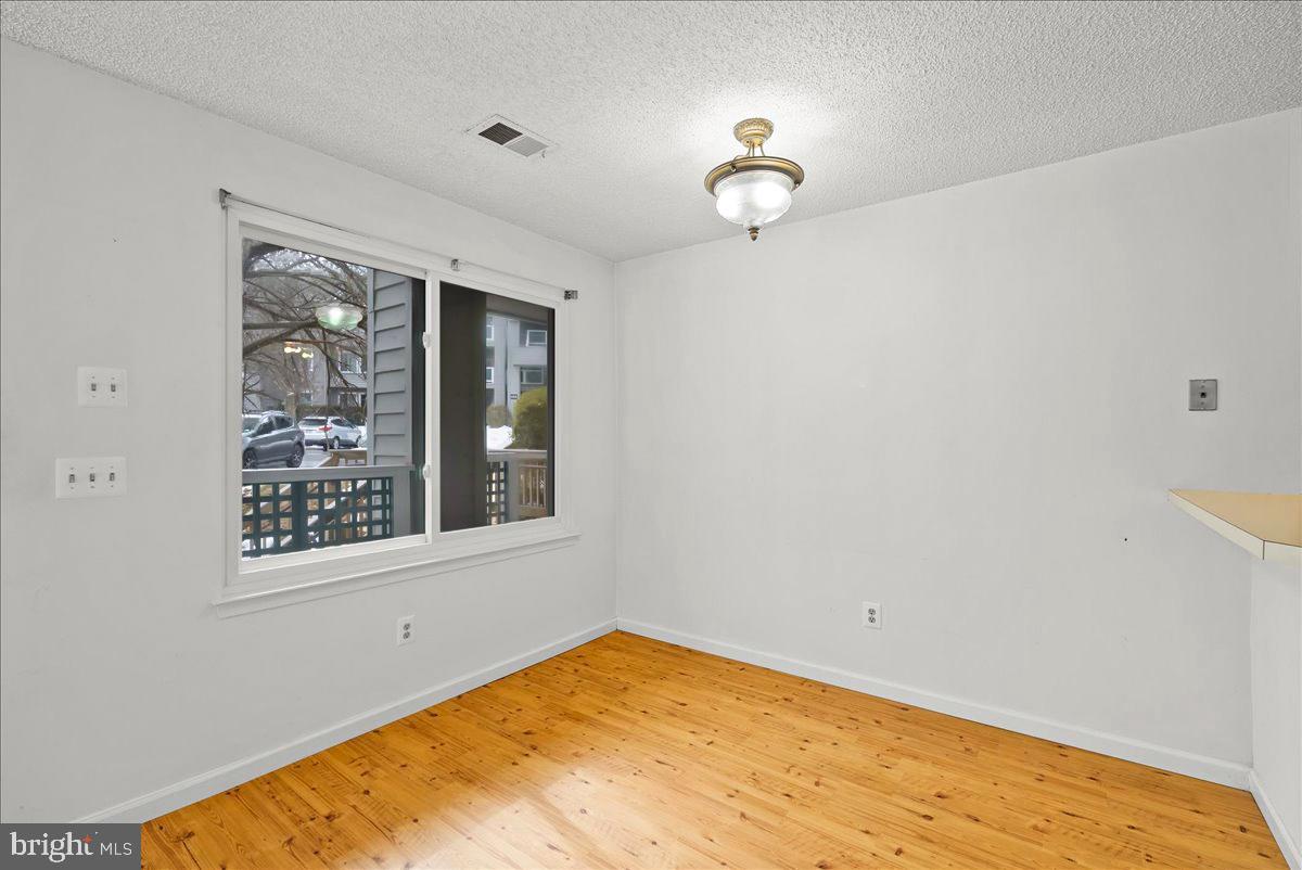 SUMMERRIDGE - Residential