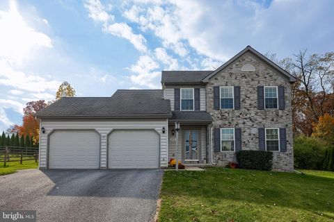 Photo of 575 Red Run Road, EAST EARL, PA 17519 (MLS # PALA2079304)