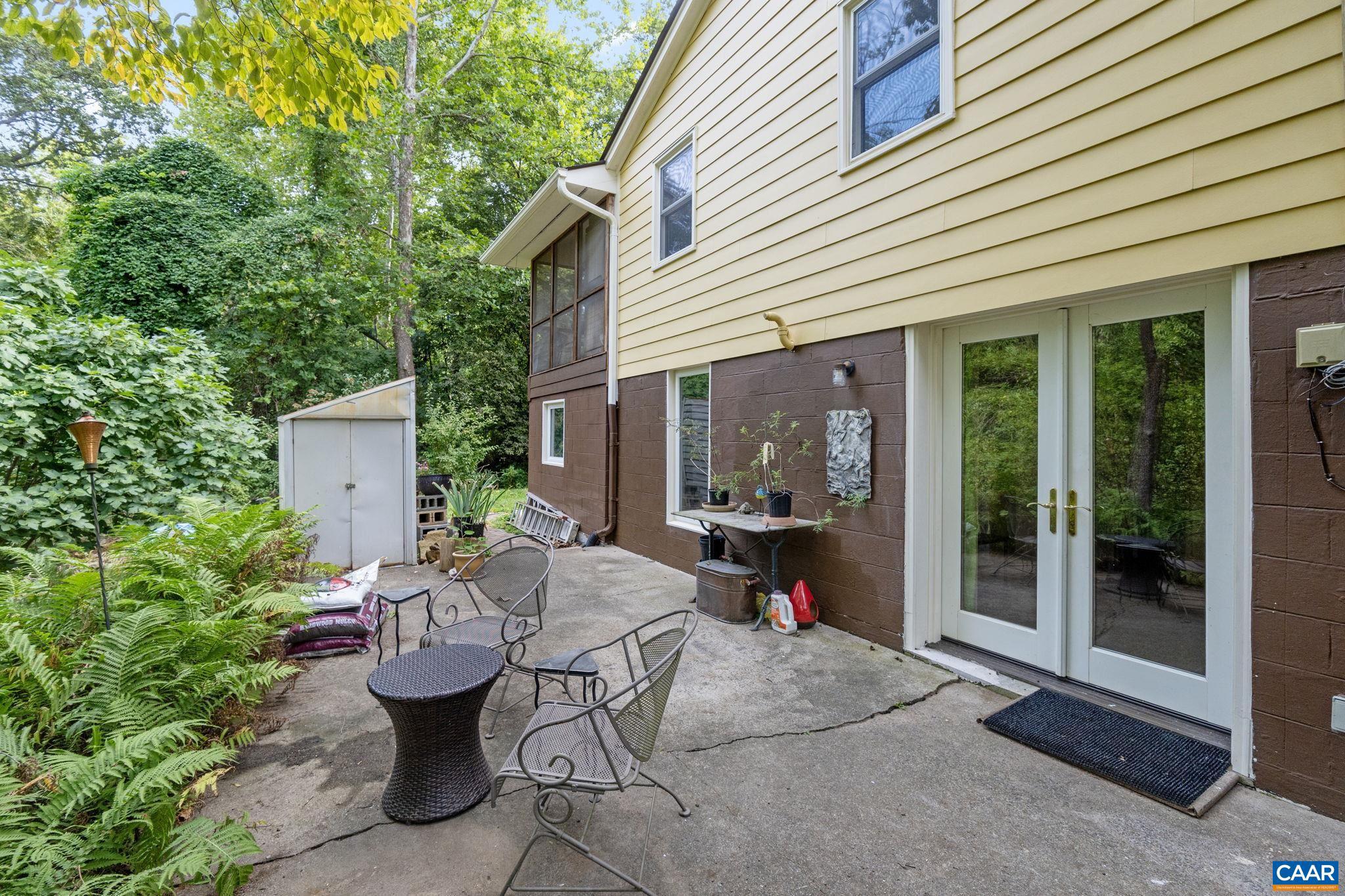 BELMONT - Residential