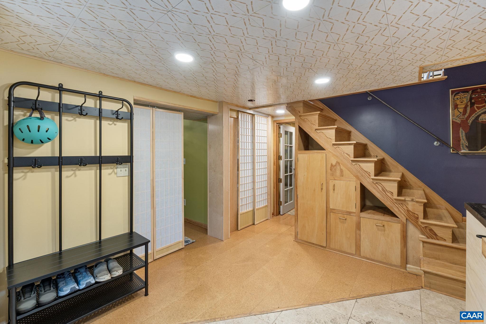 BELMONT - Residential