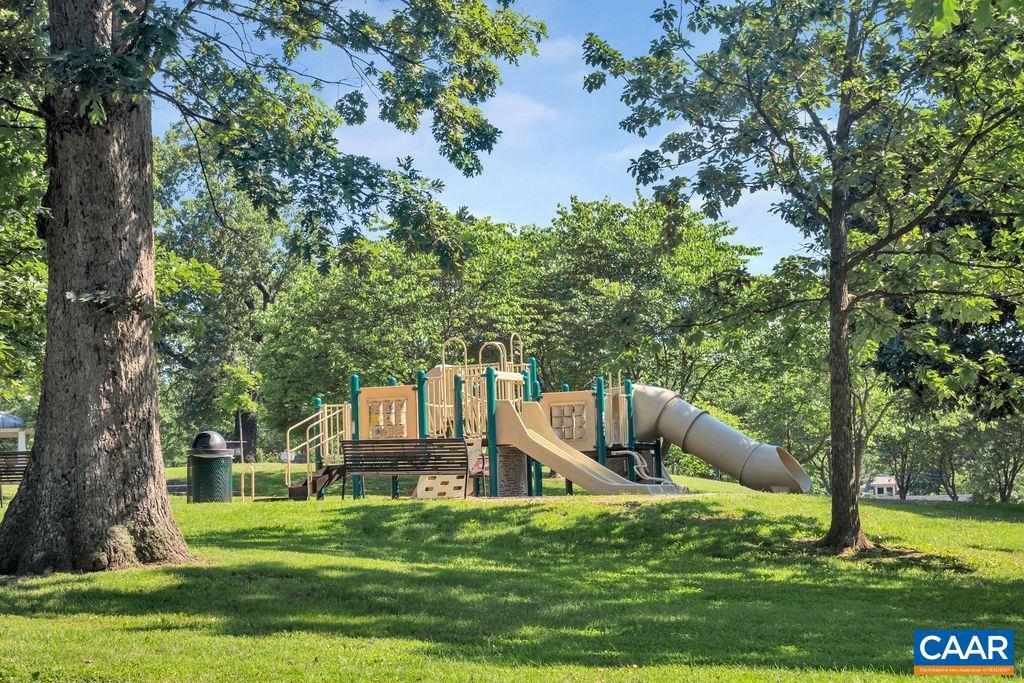 BELMONT - Residential