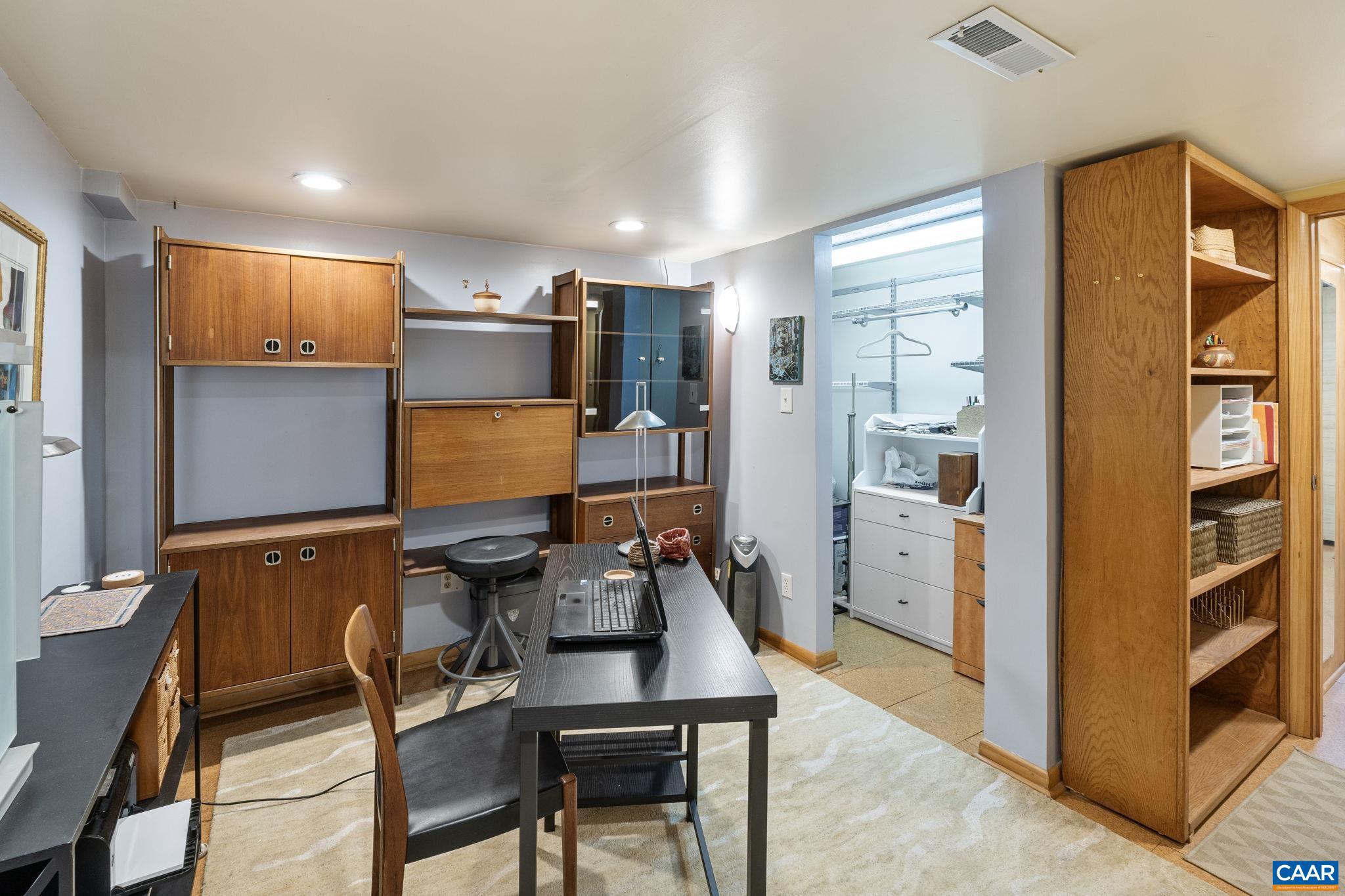 BELMONT - Residential