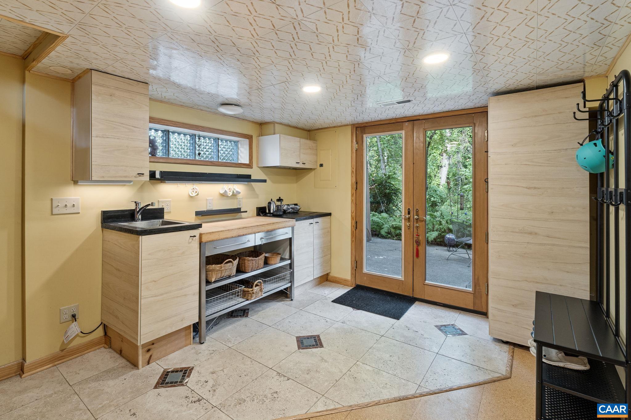 BELMONT - Residential