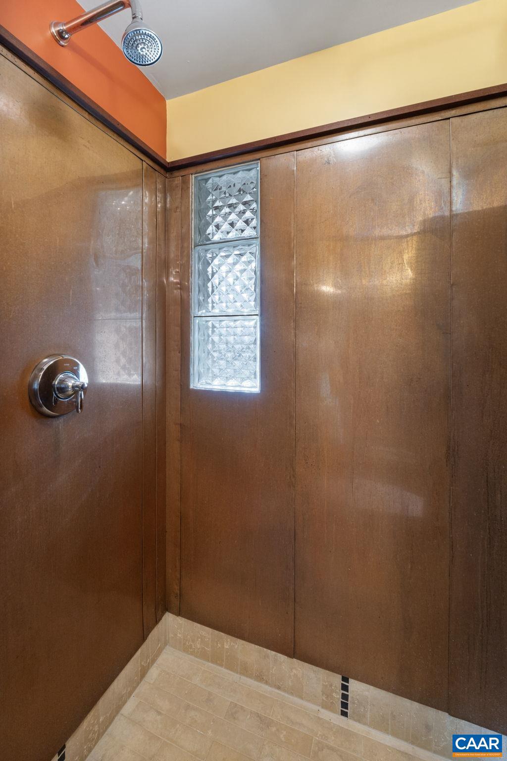 BELMONT - Residential