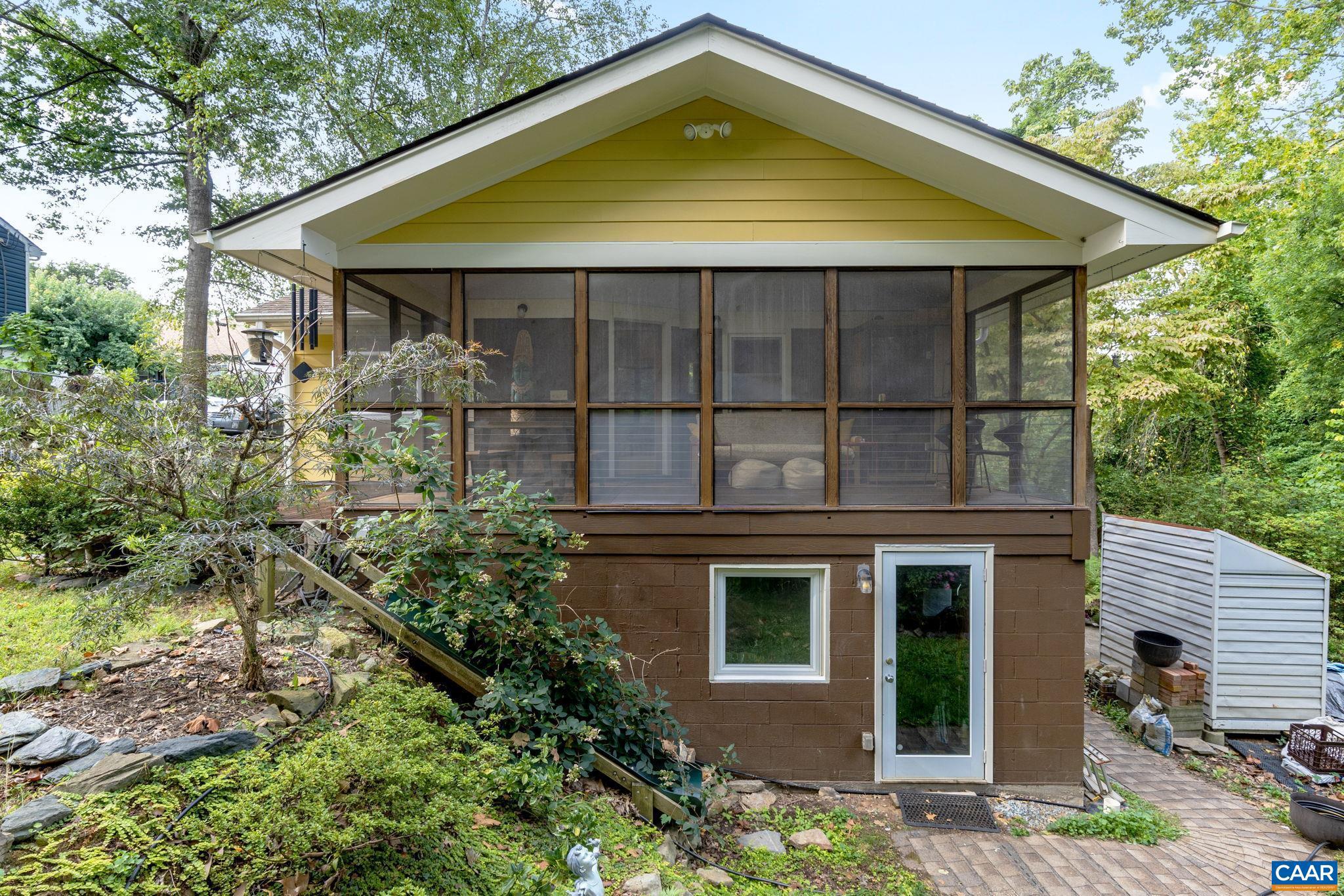 BELMONT - Residential